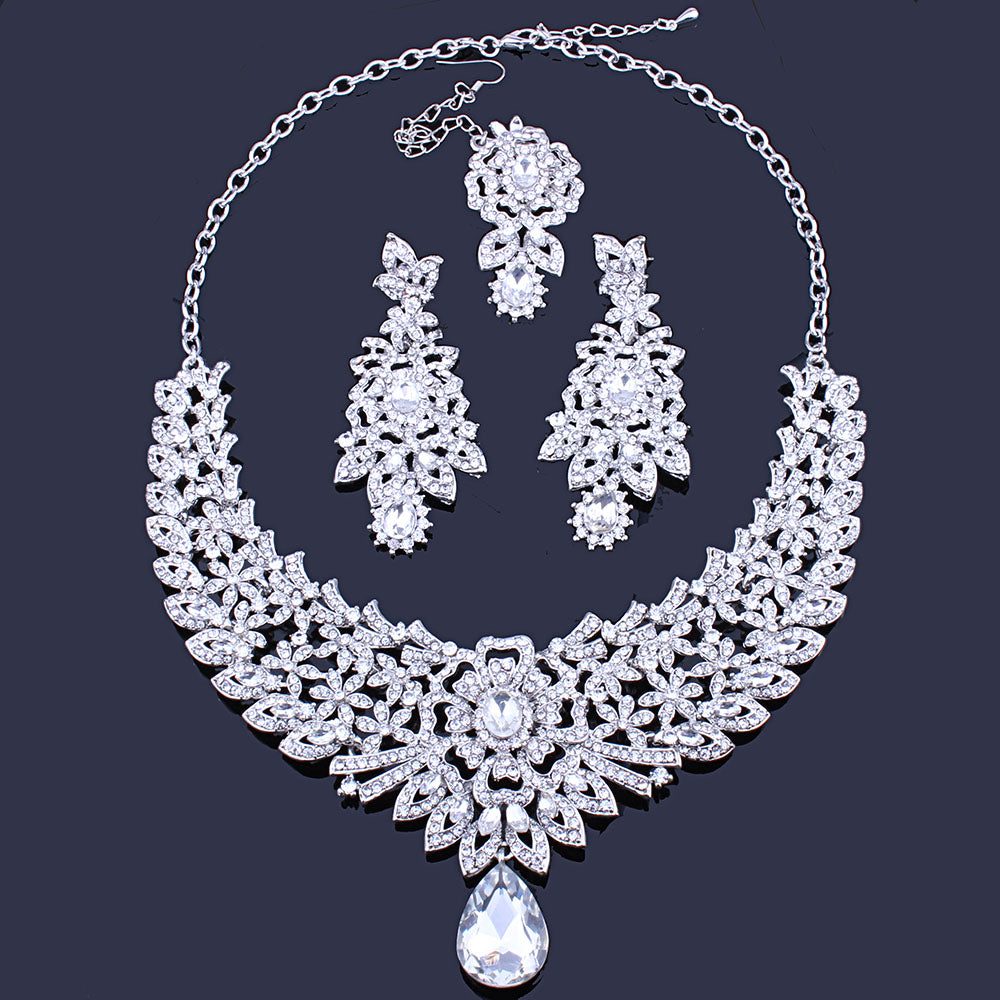 Wedding Jewelry Classic Indian Bridal Necklace Earrings and Frontlet set