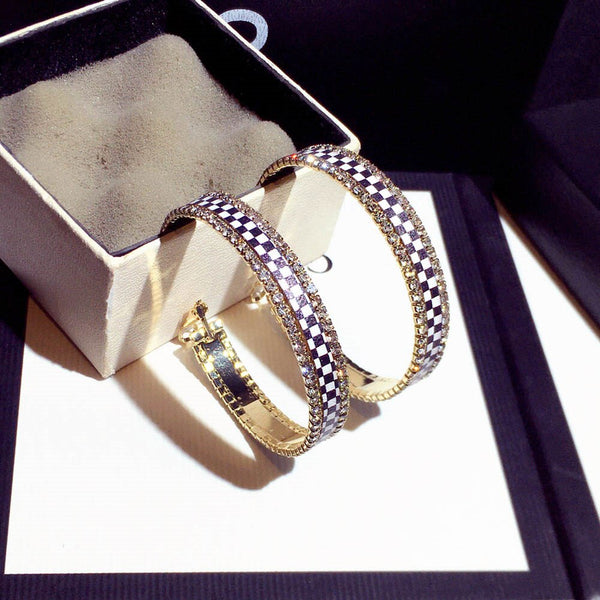 Fashion Super Shine Round Temperament Earrings for Women