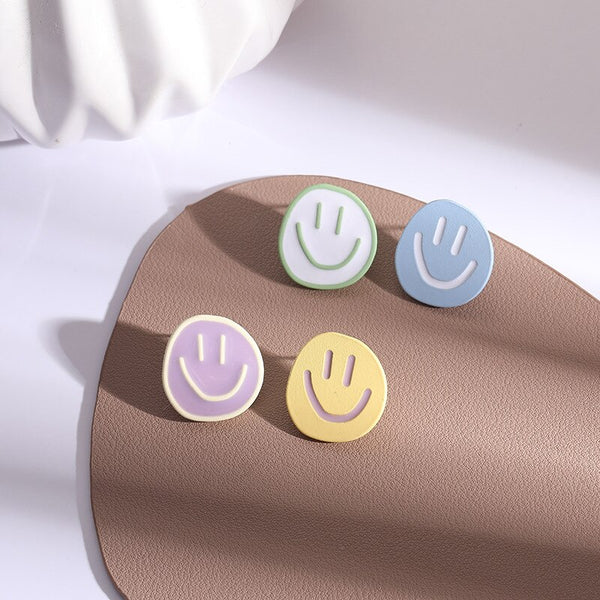 Pendientes de sonrisa de color macarrón, sin agujero, con clip asimétrico, encantadores pendientes de clip.