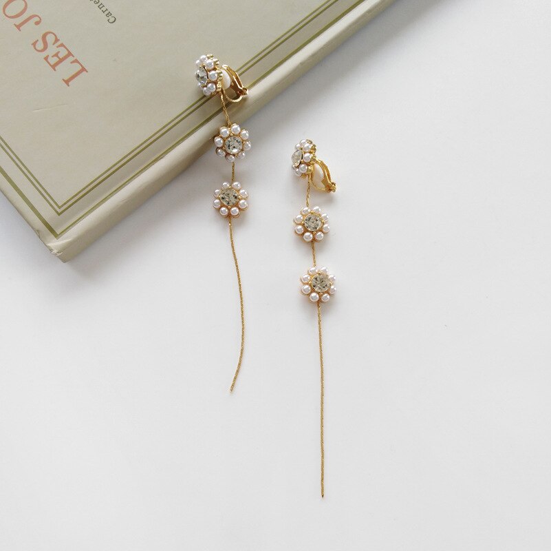 Korean Temperament Ins Simple Long Flower Clip on Earrings