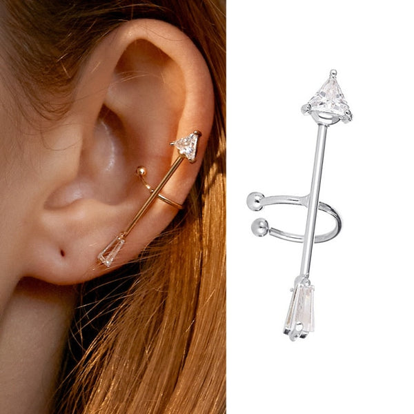 Pendientes de clip de circonita con forma de puño de oreja de color dorado para mujer