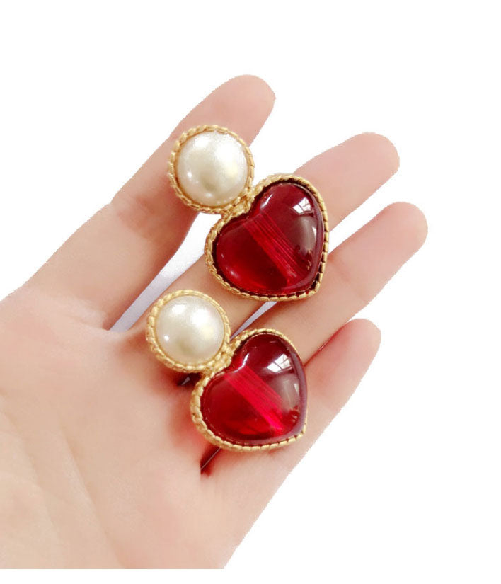 Cute Alloy Heart Pendant Clip Earrings For Women