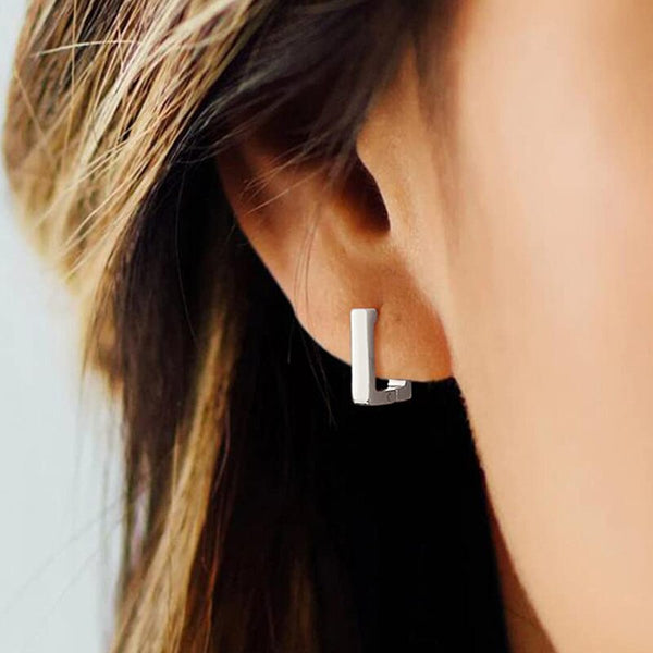 Pendiente de aro pequeño para mujer color dorado y plateado