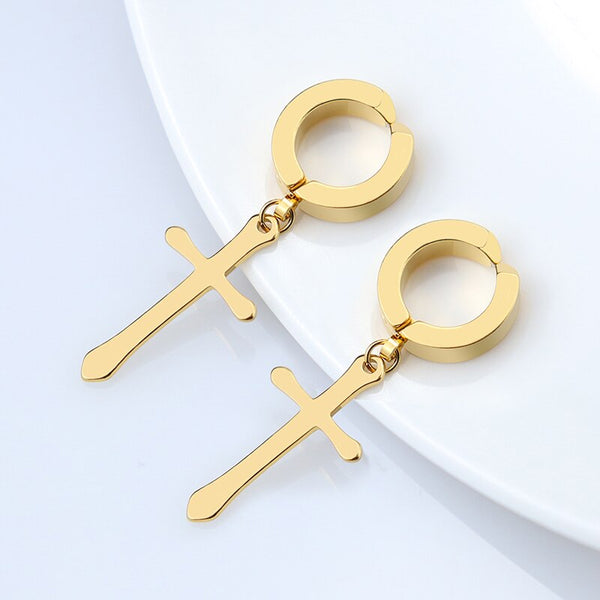 Pendientes de cruz de joyería gótica para adolescentes. Pendientes de clip.