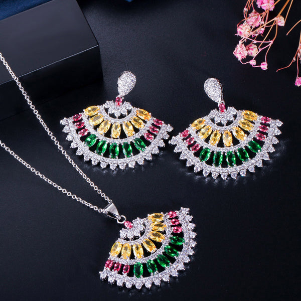 Collar y pendientes de circonitas cúbicas multicolores AAA con forma de abanico grande