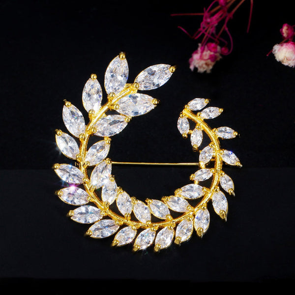 Broches de muestra grande de oro 585 con hojas de talla marquesa y pavé de cristales de circonita cúbica