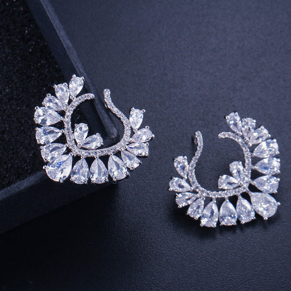 Lindos pendientes de circonita cúbica con forma de corazón grande en color plateado, joyería para fiesta