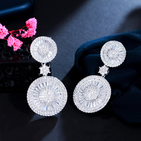 Pendientes colgantes grandes y redondos de circonita cúbica blanca con pavé para novias, joyería clásica para mujer