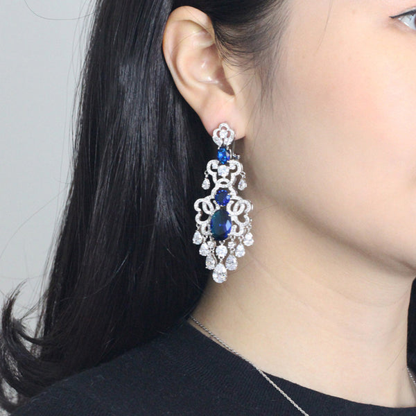Pendientes largos colgantes grandes y llamativos para mujer