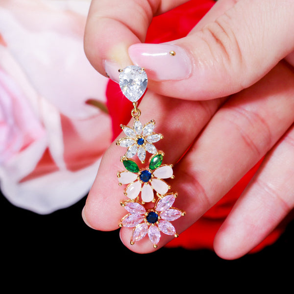 Pendientes largos tipo marquesa con forma de flor y hoja de cristal de circonita cúbica rosa en varios colores