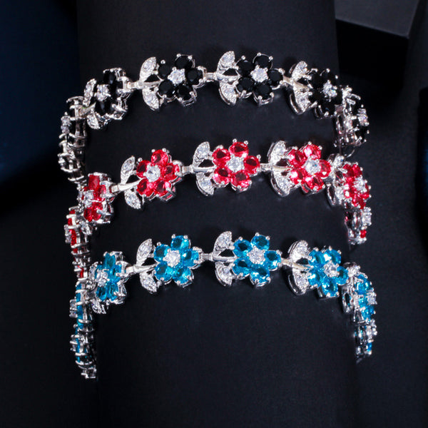 Pulseras de cadena de eslabones con flores grandes y hermosas de circonita cúbica negra