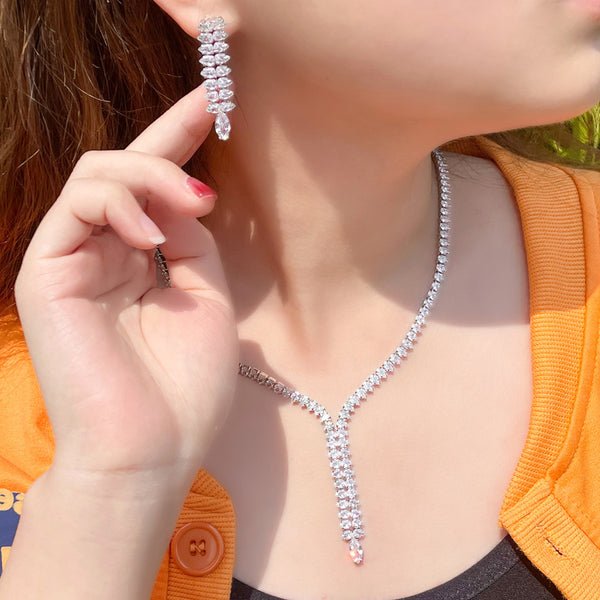Collar y pendientes largos con colgante de doble lágrima para conjuntos de joyería nupcial