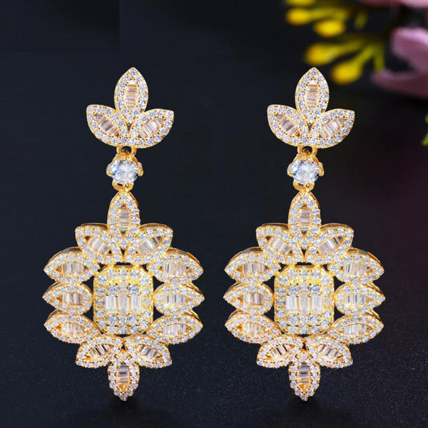 Pendientes largos de oro de Dubái con circonita cúbica y forma de hoja grande para mujer