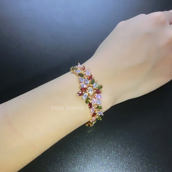 Pulseras de eslabones de cadena con flores grandes de color dorado y circonitas cúbicas multicolor