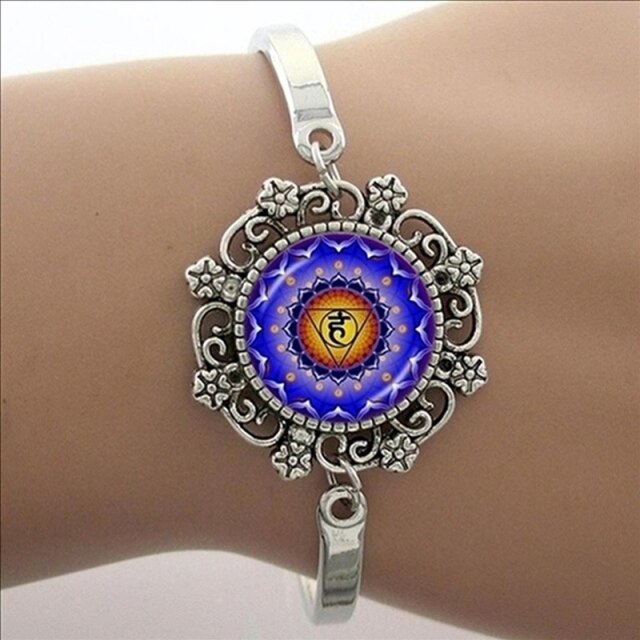 Yoga Picture Glass Cabochon Dome Lace Bracelet