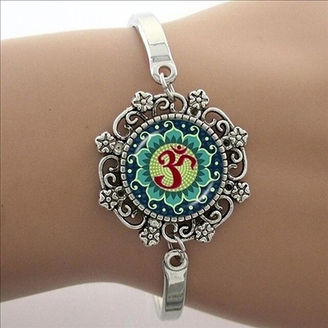 Yoga Picture Glass Cabochon Dome Lace Bracelet