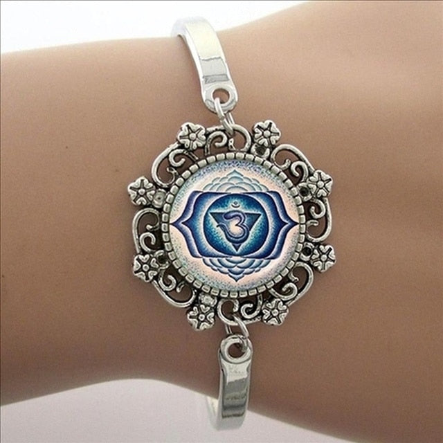 Yoga Picture Glass Cabochon Dome Lace Bracelet