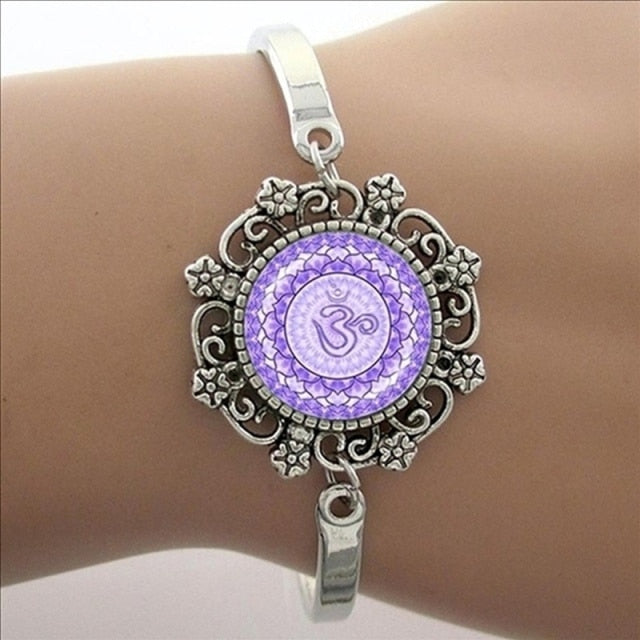 Yoga Picture Glass Cabochon Dome Lace Bracelet