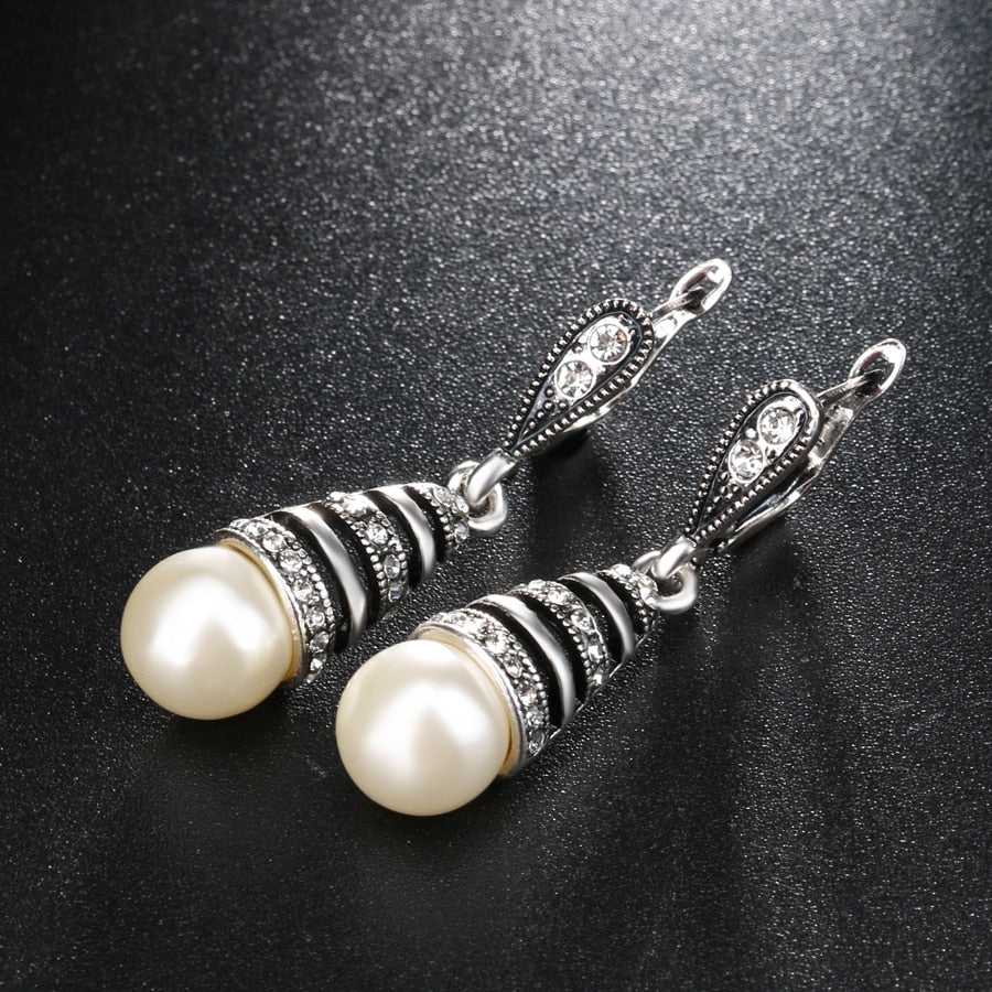 Hollow Out Water Drop Necklace Earrings And Ring  Jewelry Set