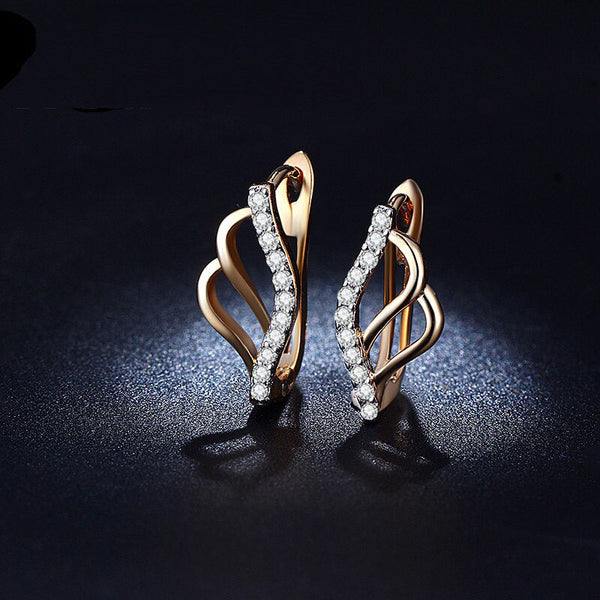 Pendientes de clip con forma de pluma para mujer
