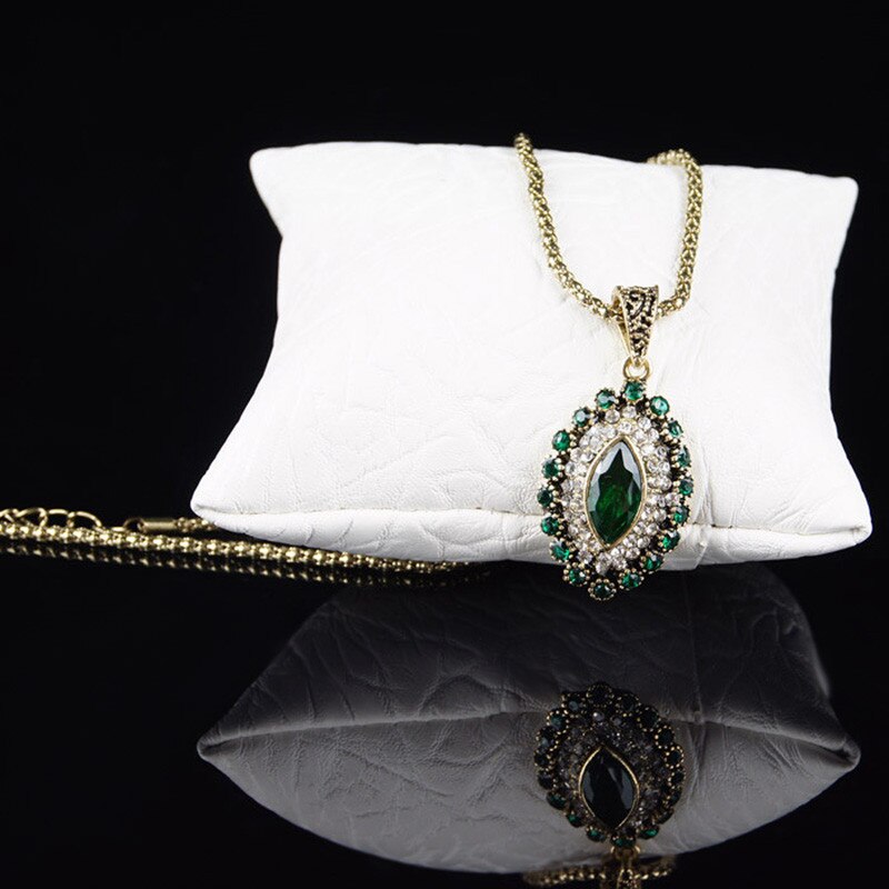 Green Crystal Flower Statement Necklace Earring Lozenge Ring Jewelry Set