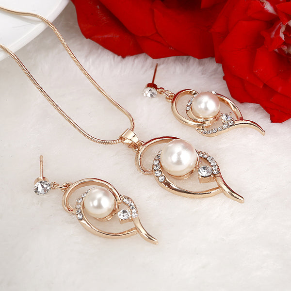 Nuevo diseño de pendientes de perlas simuladas, collar y conjuntos de joyas para bodas