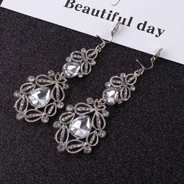 Pendientes de clip de cristal vintage con forma de puño de oreja, color blanco y azul, antiguos pendientes de clip para mujer.