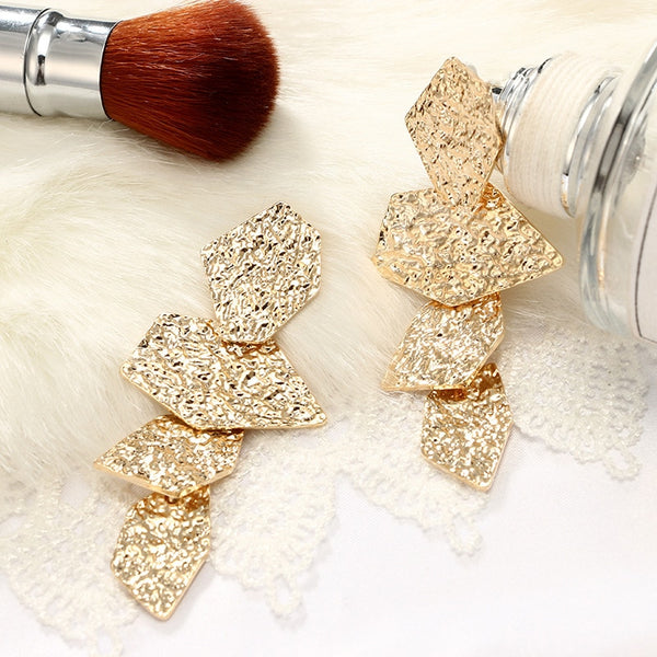 Pendientes de clip de metal de color dorado y plateado sin perforar