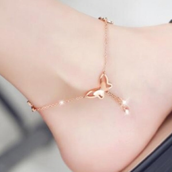 Tobillera femenina con diseño de mariposa, sencilla y de longitud ajustable.