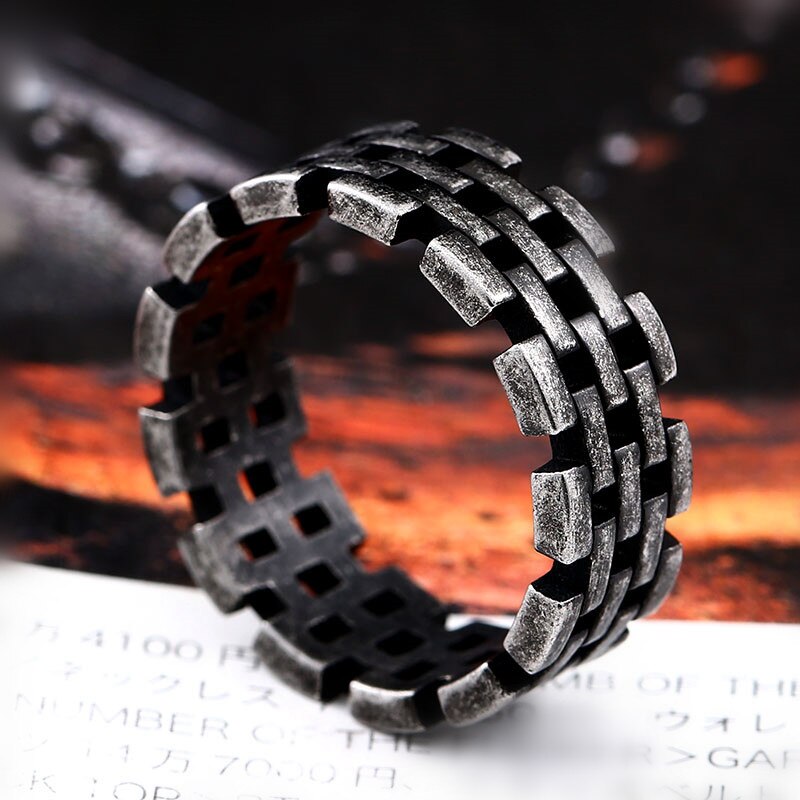 steel soldier titanium steel Gothic chain ring personality retro ring for men