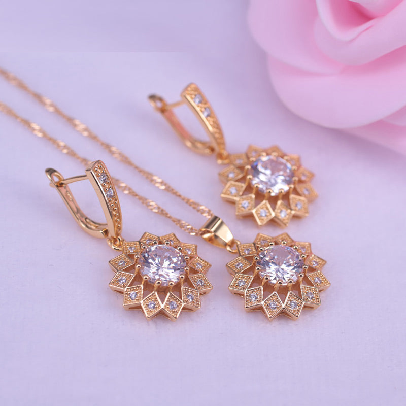 Romantic Wedding Jewelry Flower Necklace and Earring set